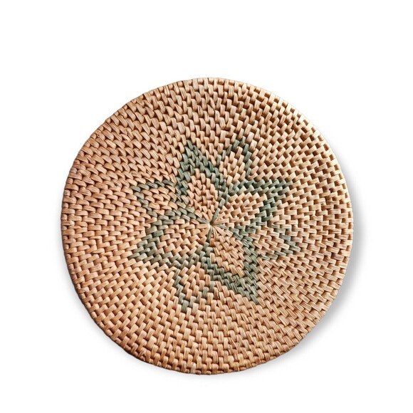 Hand Woven Large Boho Basket Lotus Flower Storage Basket With Lid 12"x3.5" - Picture 3 of 8